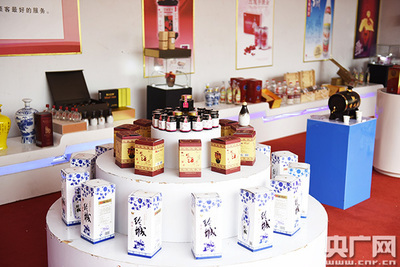 商丘‘玫瑰村’ 以花為媒，釀就脫貧致富的‘甜蜜’產(chǎn)業(yè)